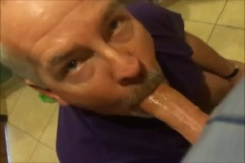 Lunch Time blowjob