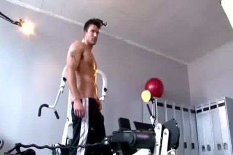 Model Plovelyo shoot