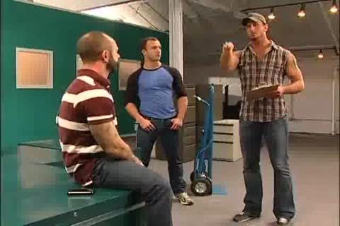 2 Hunks pokeing