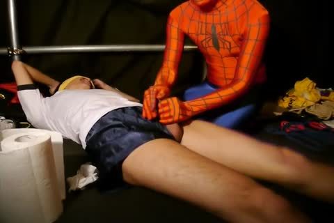 student guy With ball batterd Nike Sneaker enjoyment