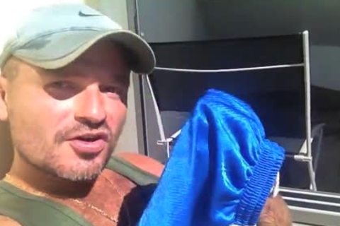 TIERY B. // PstunningO-PORNO-GRAPheR - Copyright / tasty And Verbal