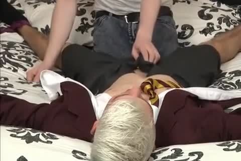 bound twink Edged
