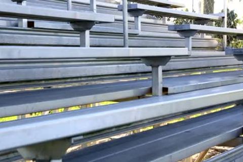 large 10-Pounder coach bonks His Player