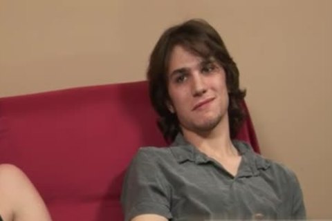 Straight boyz kissing Gallery homo Right Away, Vinnie Had His