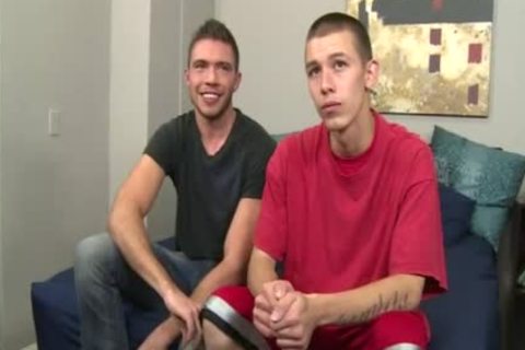 Free videos Of twinks Having homosexual Sex With A Cow First Time Sam