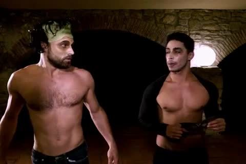 Foda Entre DotadÃµes No Halloween - raw