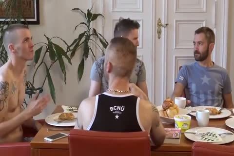 Tex Works Alberto yummy Tattied DADDIES