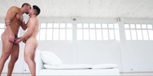 DrillMyHole - Hunk Lucas Fox with Robbie Rojo rimming