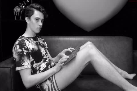 fine Star Hides The Vibrations