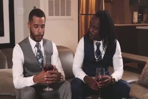 Fame nails Kash Dinero