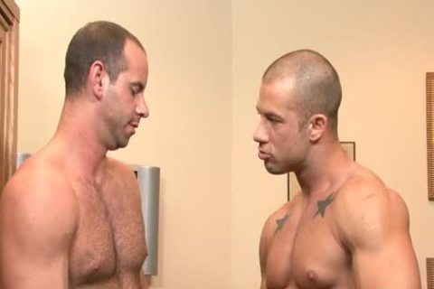 Girth Brooks & pecker Daily - dudes Hard At Work