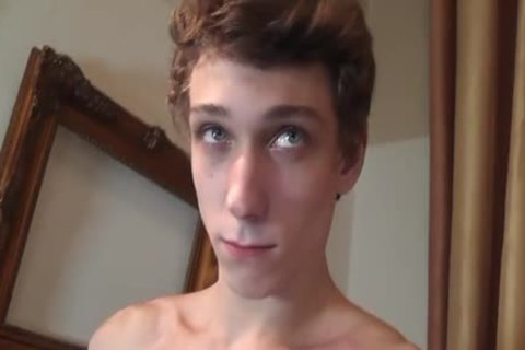 Well built Smooth twink Solo