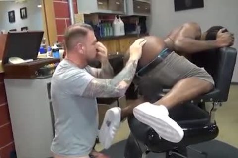 ROCO & ROMANCE-BARBER WASH COMB fuck AND GO!