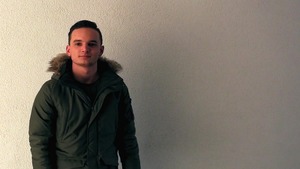 Czech Hunter: Booty and hairy friend reality handjob outdoors