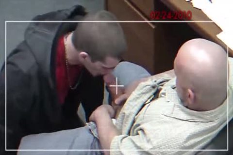 Delicate hard ramming accompanied by bear