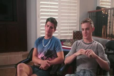 Two youthful dudes Have No limits