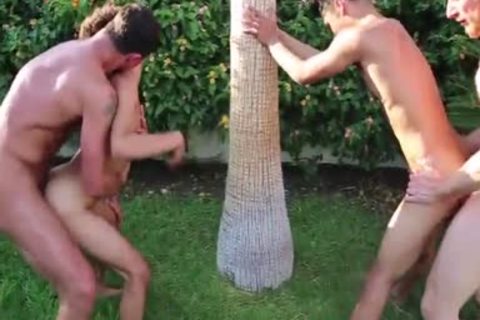 Friend Marco Paris bareback group sex in the Paris