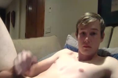 Hairy amateur fucked in the ass live on webcam