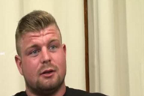 British Muscle Buff wank & sperm