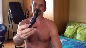 Tommy Defendi Pops Pete's Cherry!