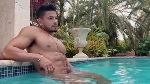 Me Follo A Un Tio Por Primera Vez. slutty homosexual Sex