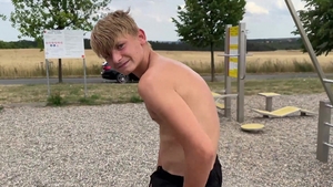 EastBoys.com: Athletic straight boy massage at the casting