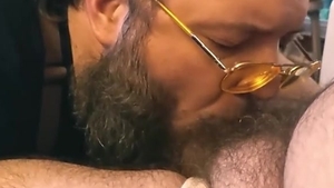 GayHub24.com - bitch sucking small 10-Pounder