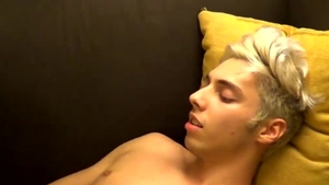 rawfuckboys: Tight Cheeks Begging for More