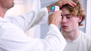 DoctorTapes: Beneath the Robe, Twink Awaits