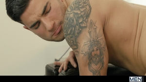 Men: Pink D Stuffed in Trenton’s Ass