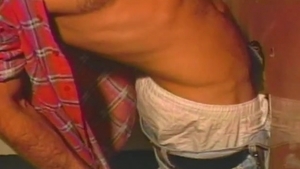 Hot House: Lennox Bends Down For More Parker