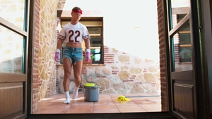 Men: A Deep Cleaning Twunk Dilemma