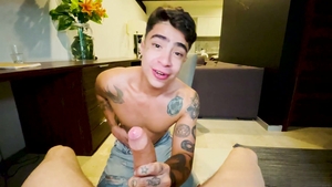 AmateurGayPOV: The Thrills of Learning with a Colombian Hunk