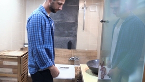 A Ripped Guy Loses His Enthusiasm... For My Cock